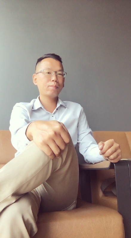 LI的第一张照片--高雄中老年相亲网