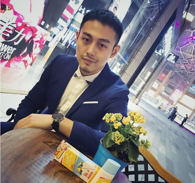 wenze的第一张照片--高雄中老年相亲网
