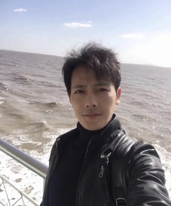 疯狂的小鱼的第一张照片--高雄中老年相亲网