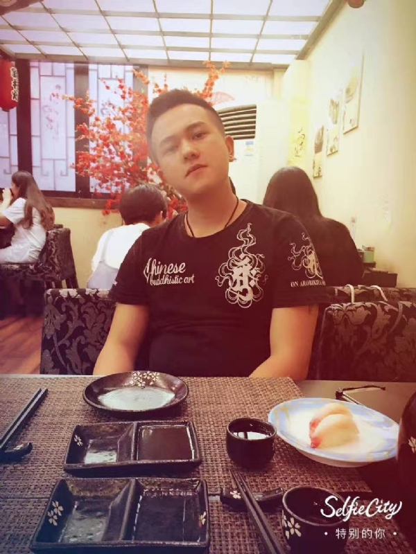 夏天的第四张照片--高雄中老年相亲网